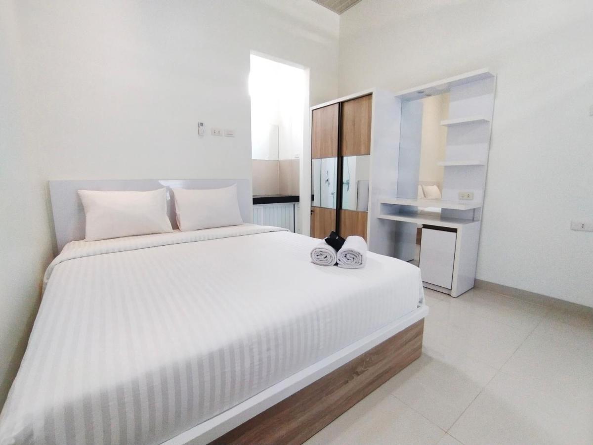 Hometown Residence Bandar Lampung Bagian luar foto