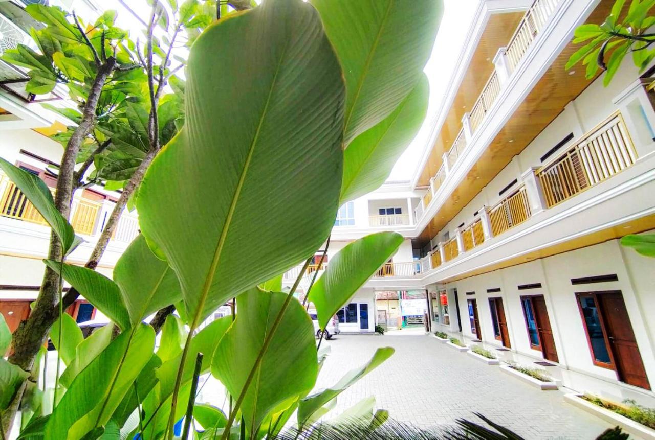 Hometown Residence Bandar Lampung Bagian luar foto