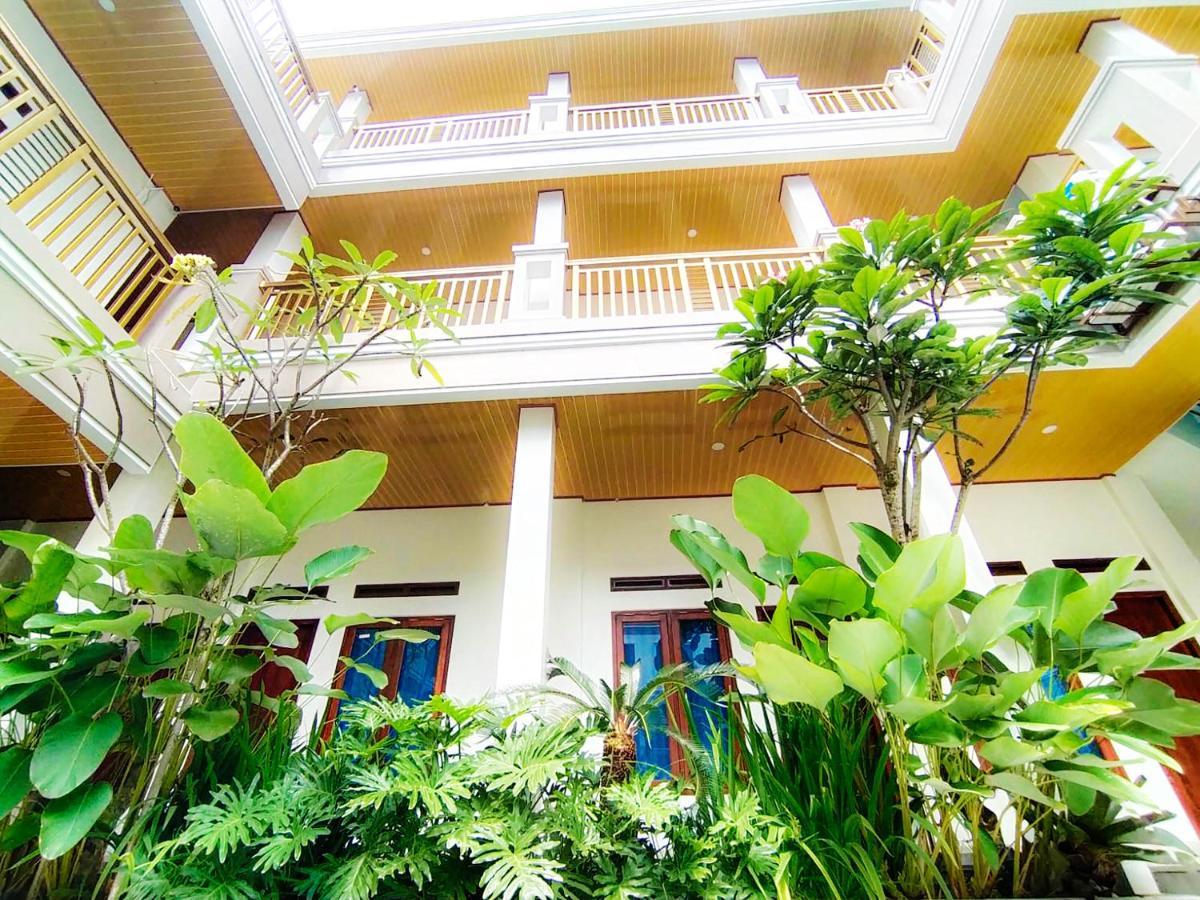 Hometown Residence Bandar Lampung Bagian luar foto
