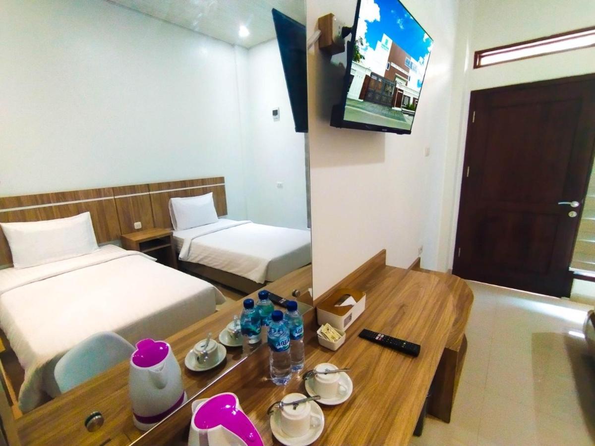Hometown Residence Bandar Lampung Bagian luar foto